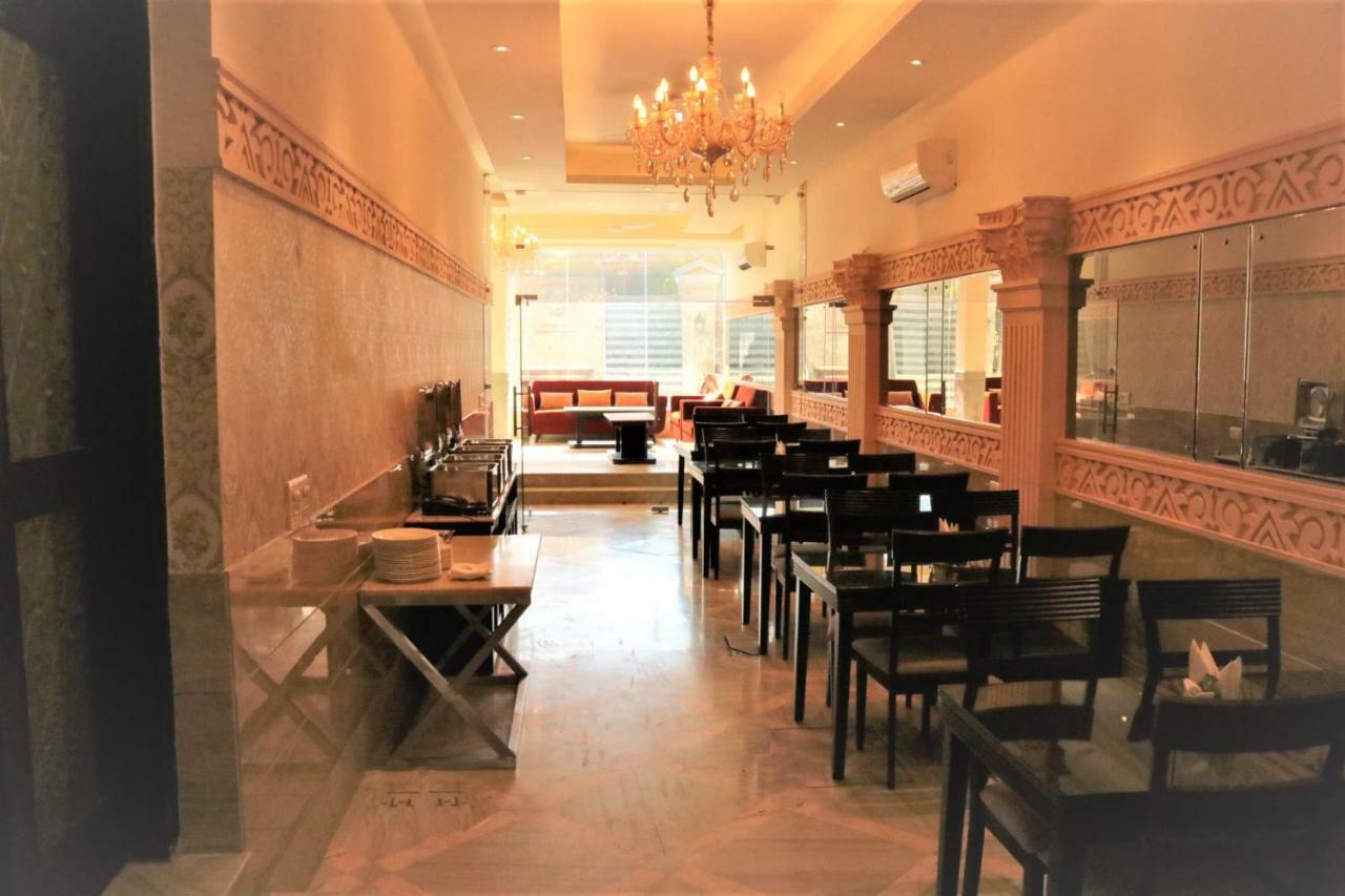 Royal Residence Iffco Chowk Gurgaon Esterno foto