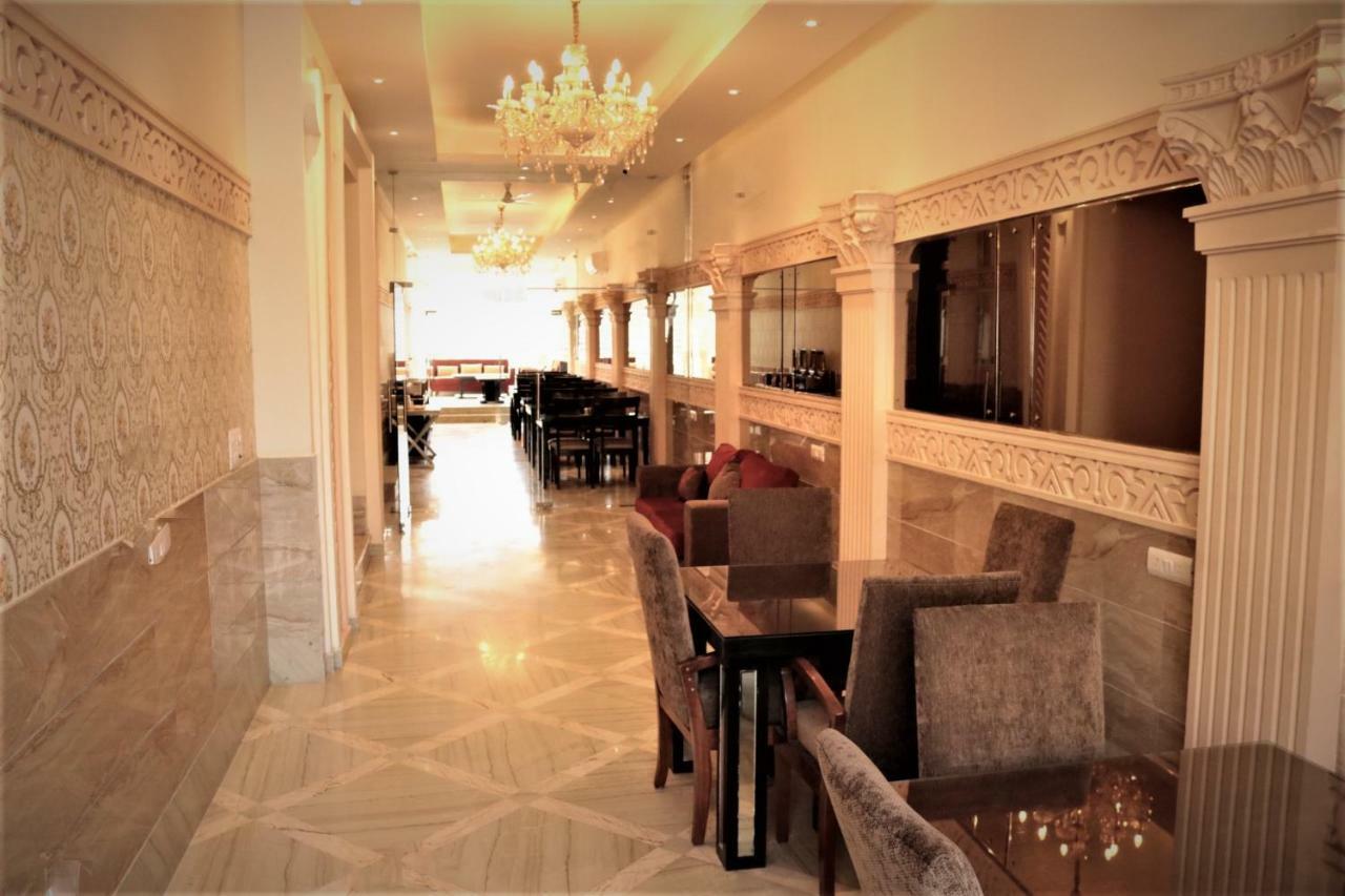 Royal Residence Iffco Chowk Gurgaon Esterno foto