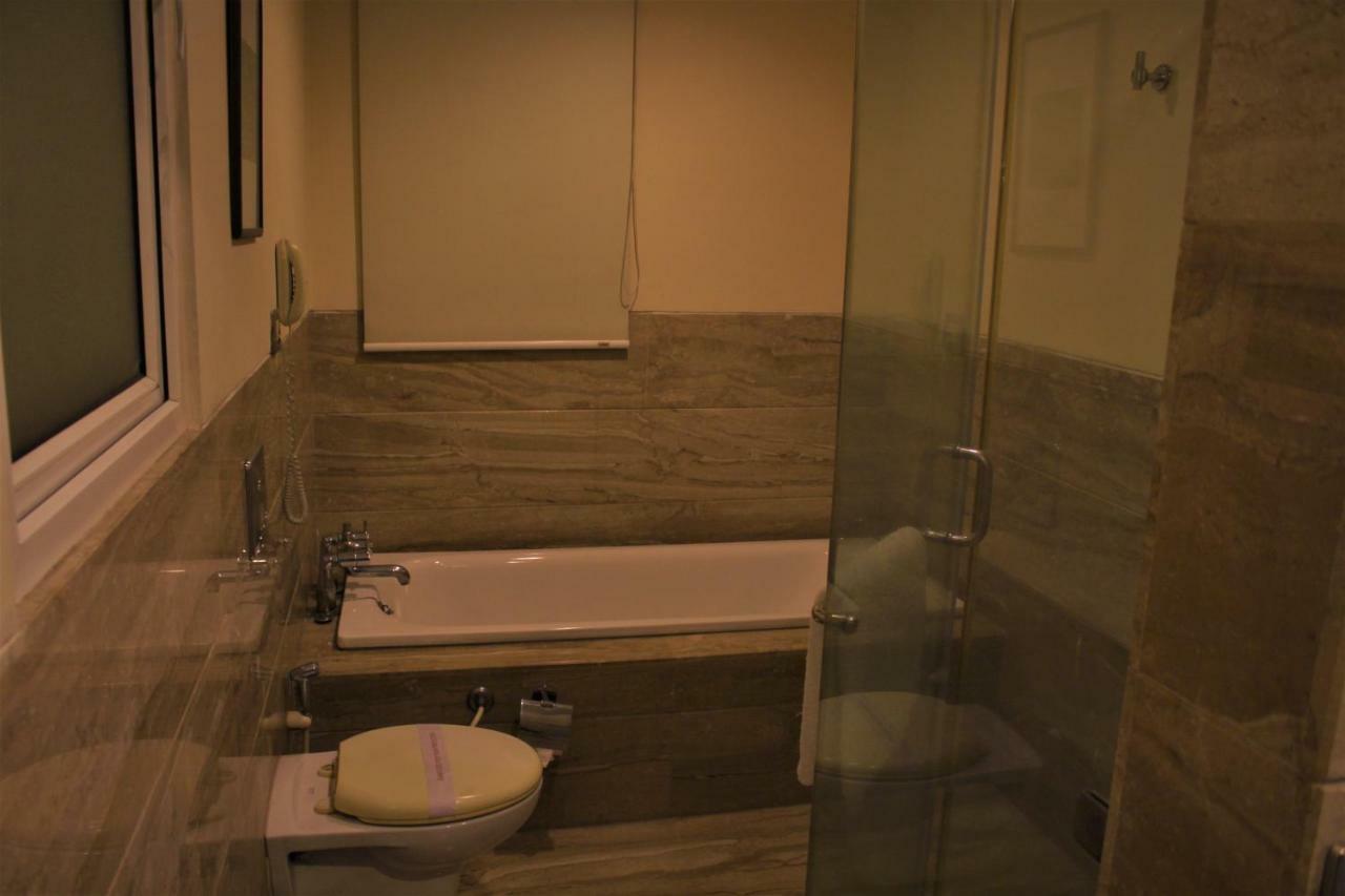 Royal Residence Iffco Chowk Gurgaon Esterno foto